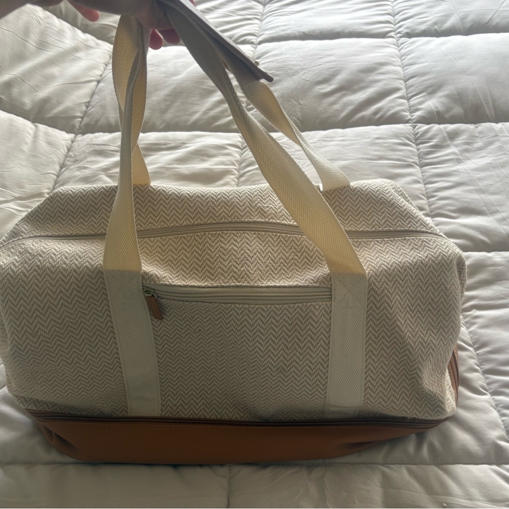 Stylish Beige and Brown Women’s Travel Bag